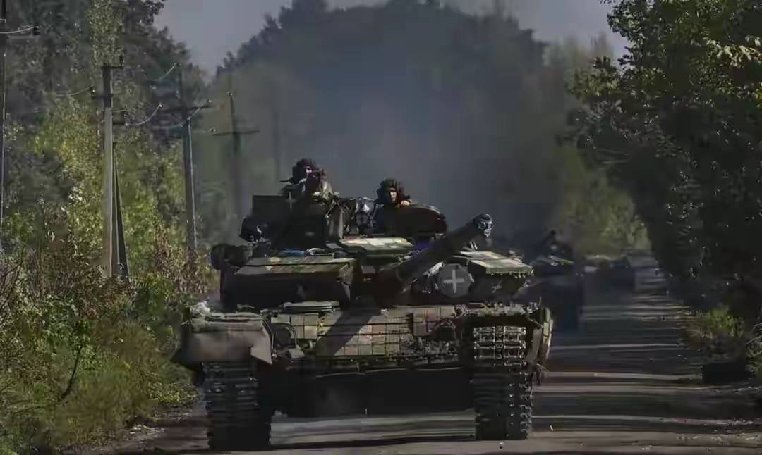 鬧大了！朝鮮軍隊(duì)突襲烏克蘭，中方收到求救信號(hào)，幫還是不幫？