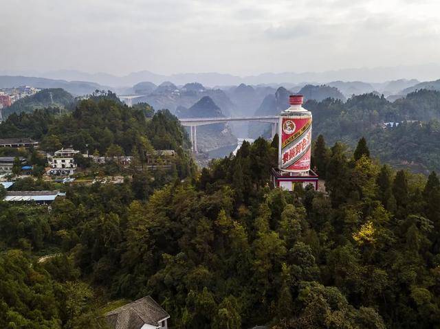 大洗牌后，茅臺(tái)鎮(zhèn)突然入冬